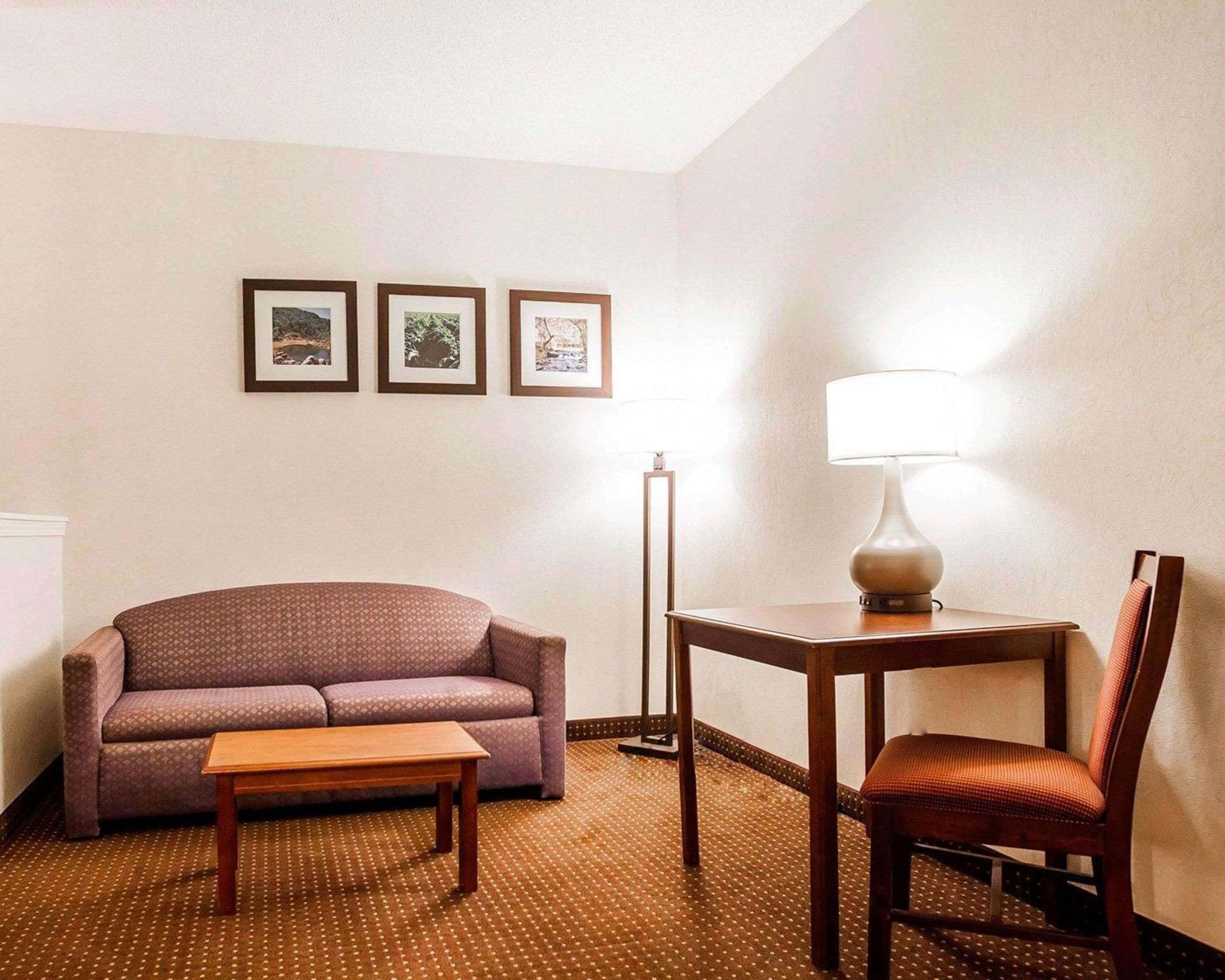 Quality Inn Kingdom City, Mo Buitenkant foto
