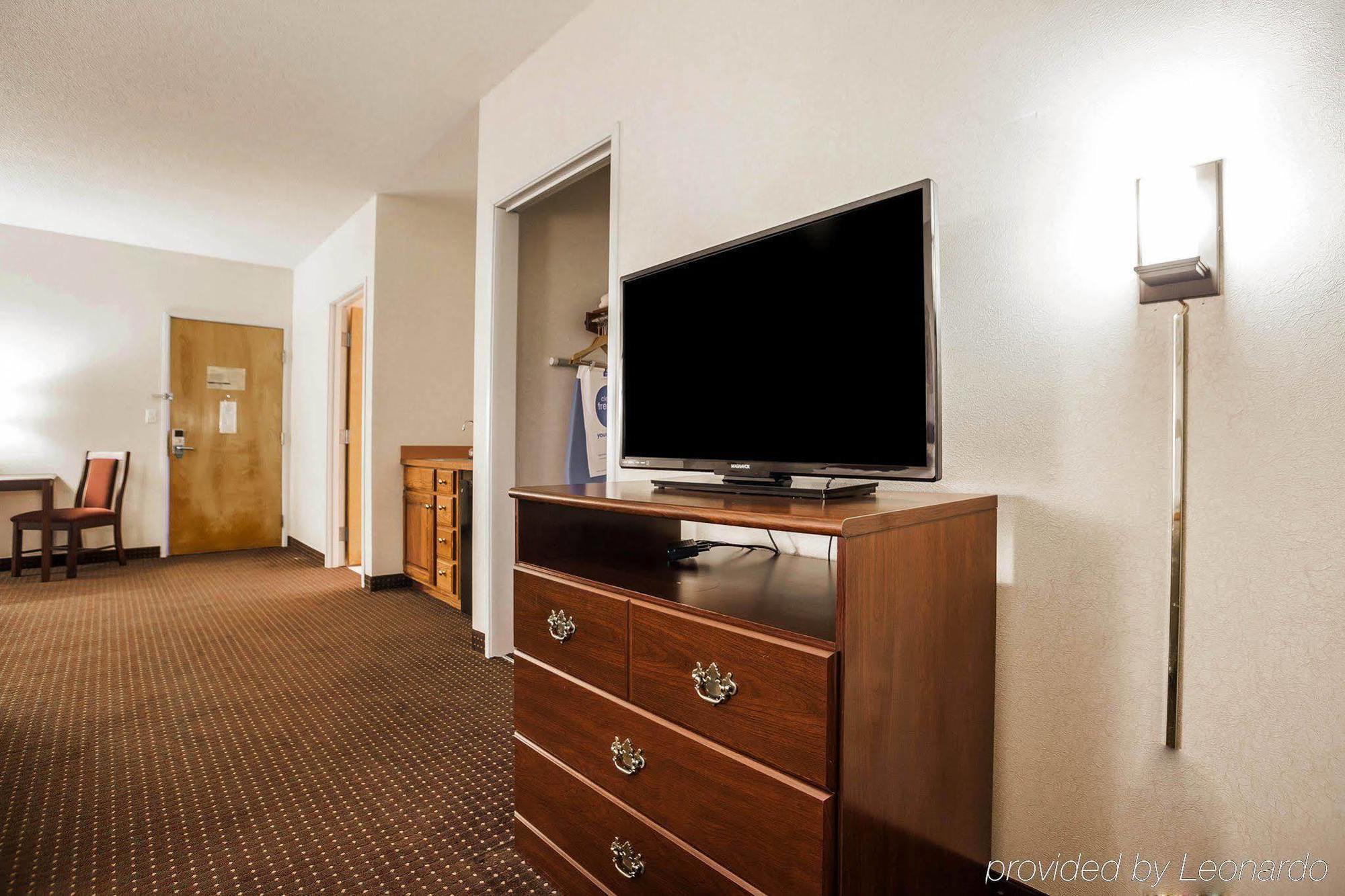 Quality Inn Kingdom City, Mo Buitenkant foto