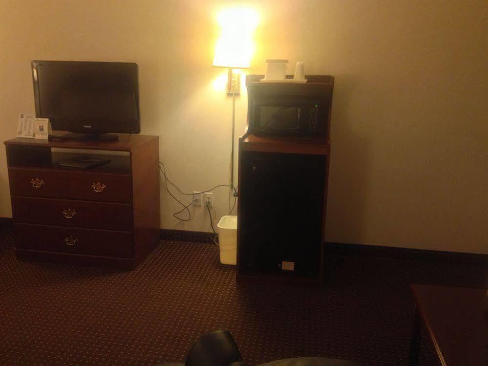Quality Inn Kingdom City, Mo Buitenkant foto